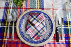 White Plaid Napkins (4)